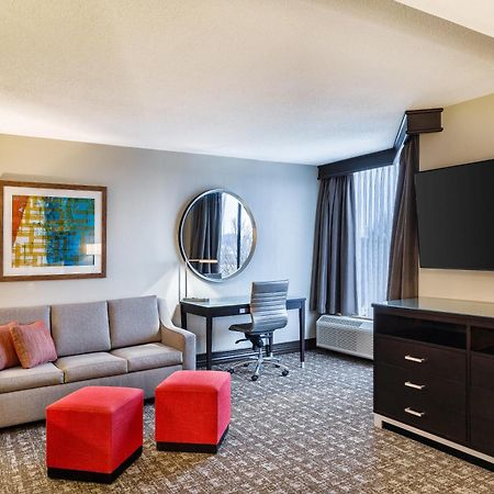 Doubletree By Hilton Johnson City Exterior foto