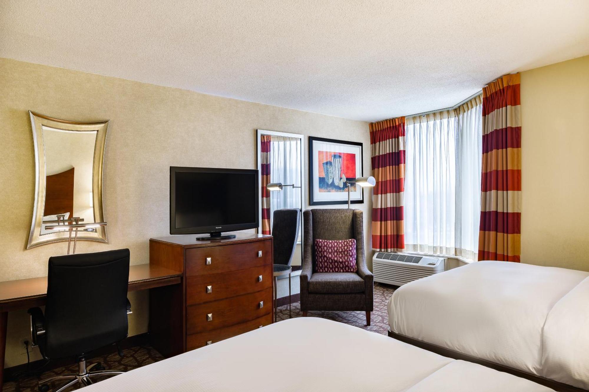 Doubletree By Hilton Johnson City Exterior foto