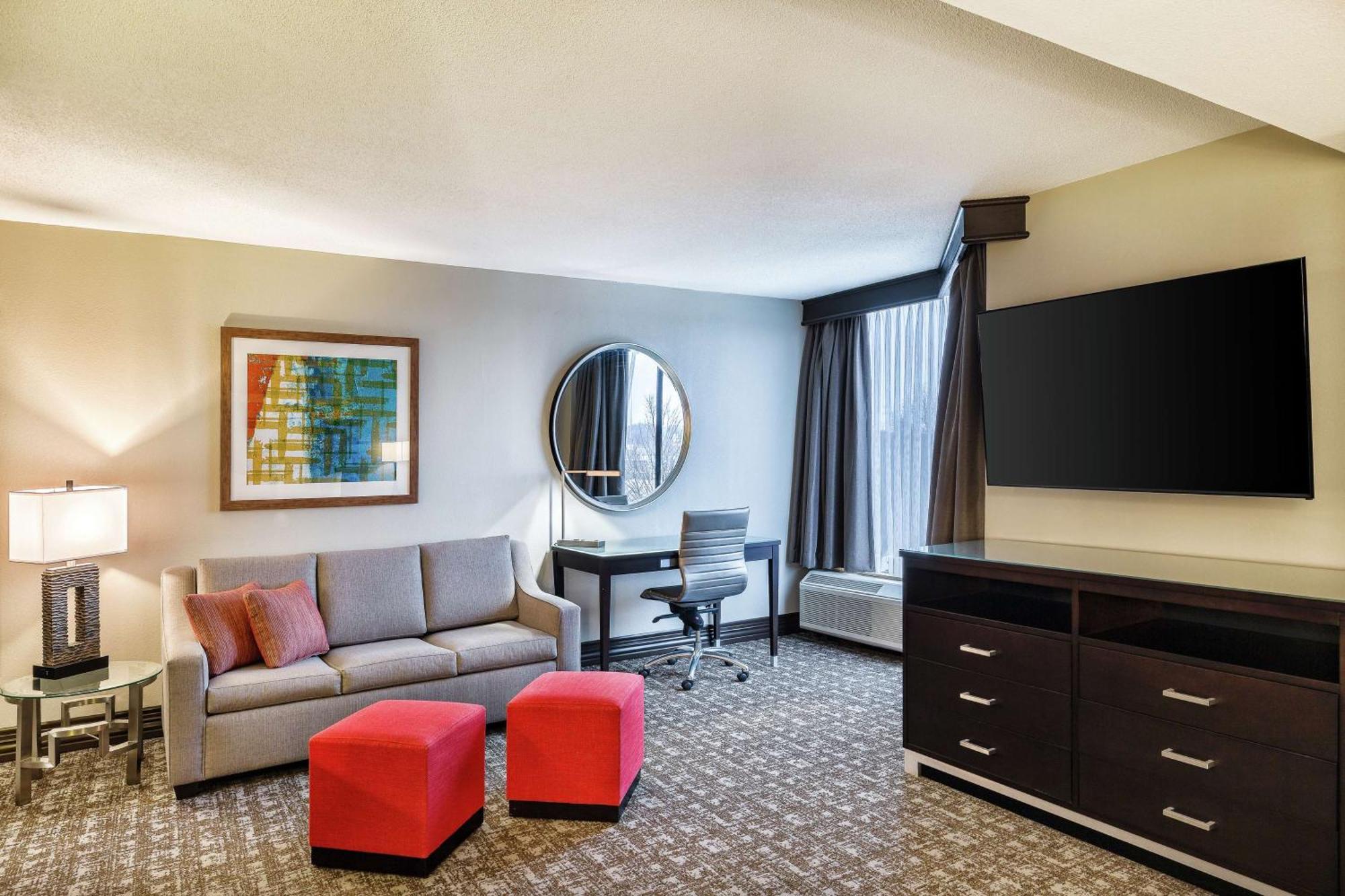 Doubletree By Hilton Johnson City Exterior foto