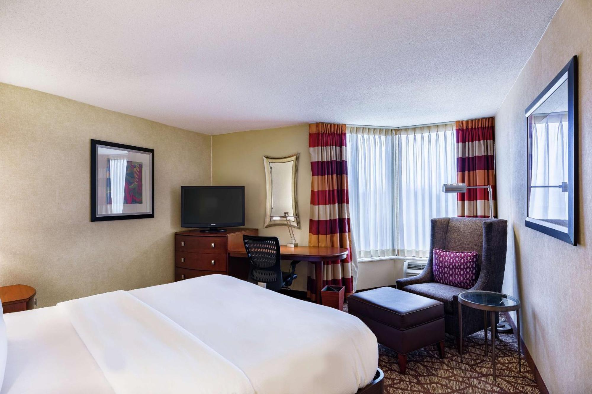 Doubletree By Hilton Johnson City Exterior foto